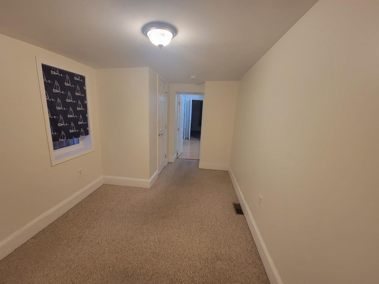 323 S Chapel St - Photo 3 of 22