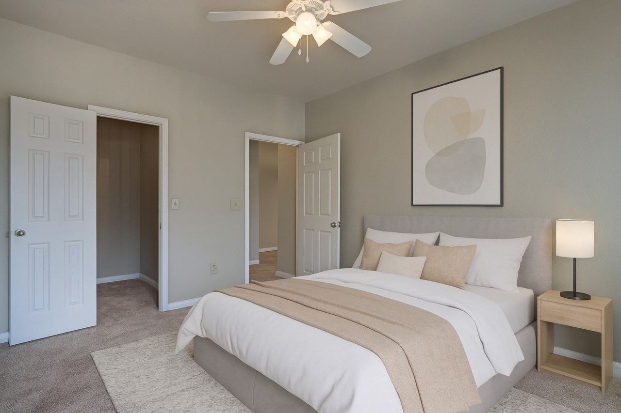 Lincoln Villas on Memorial - Photo 4 of 15