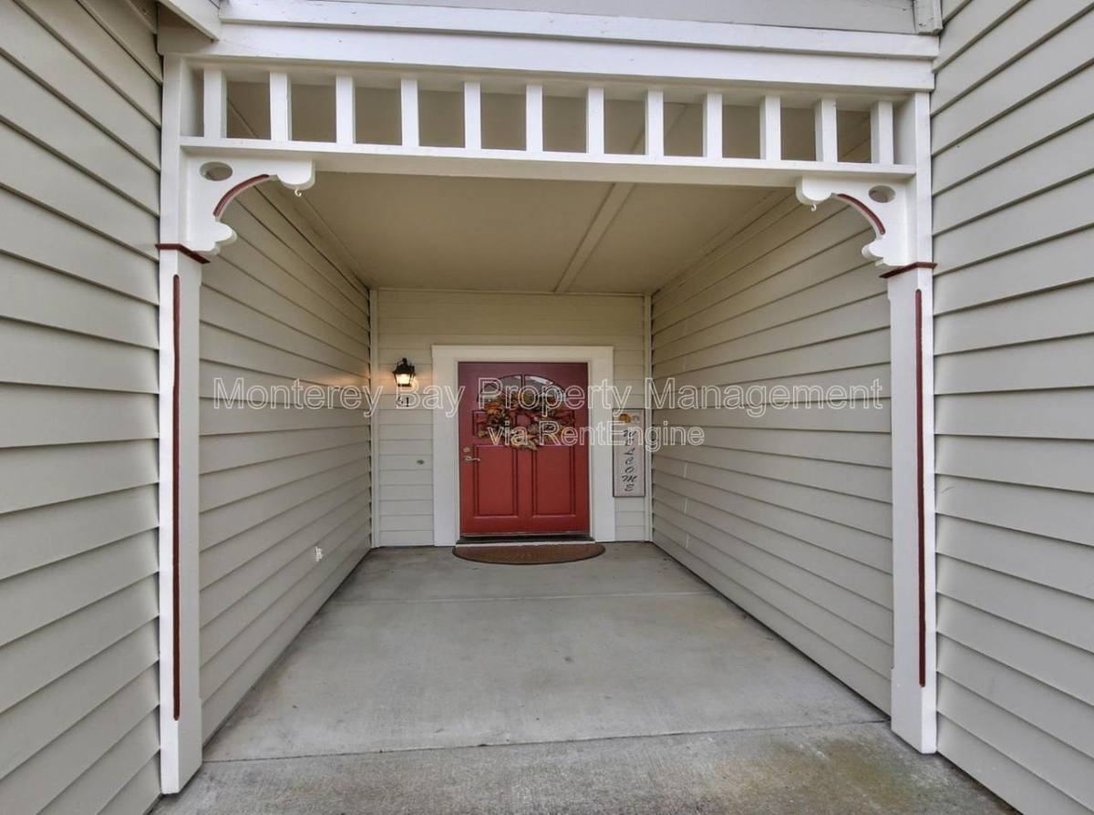 61 Glen Lake Dr - Photo 2 of 10