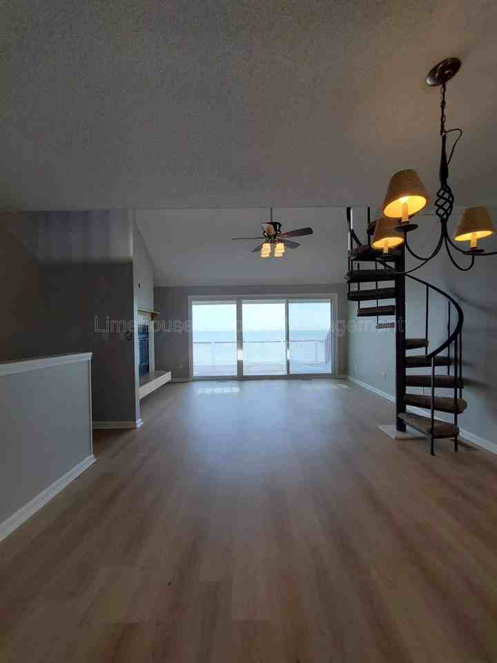 1944 E Ocean View Ave #B - Photo 3 of 10