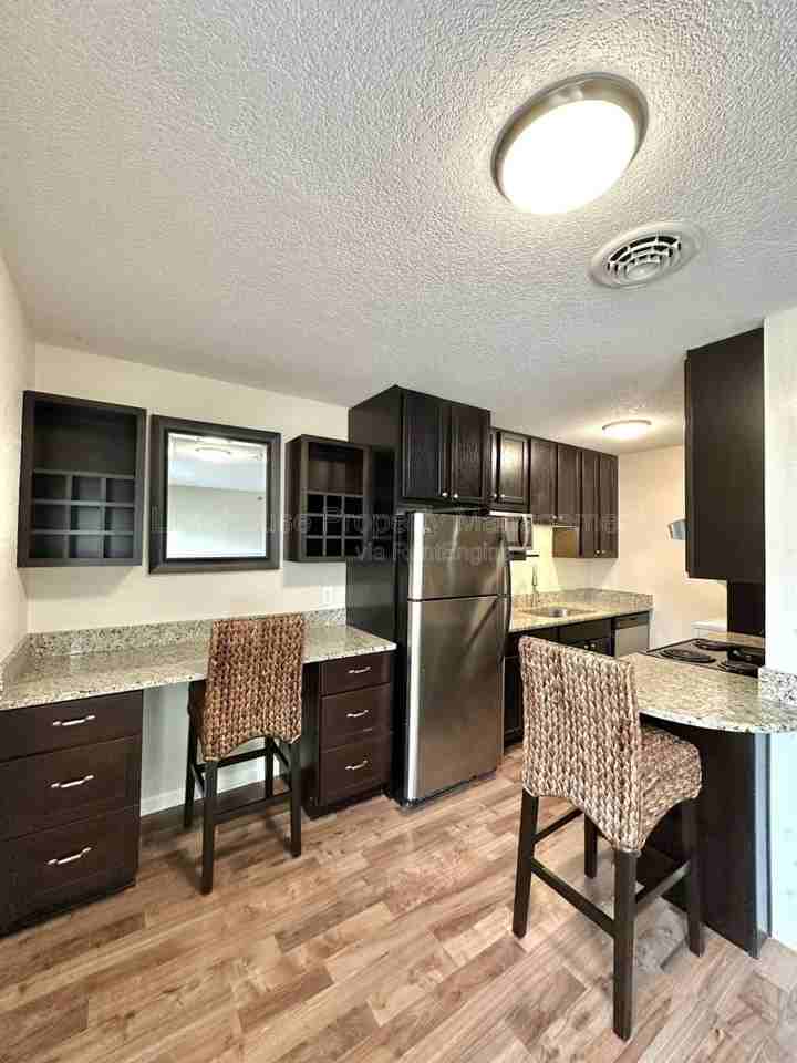 909 Leisure Sq #201 - Photo 2 of 10