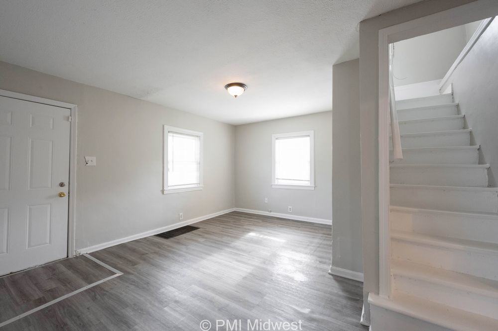 1415 W Pruitt St - Photo 2 of 25
