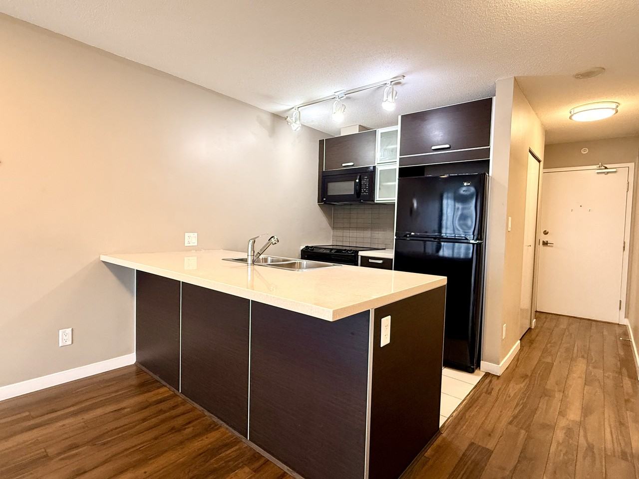 13688 100 Avenue #508 - Photo 5 of 21