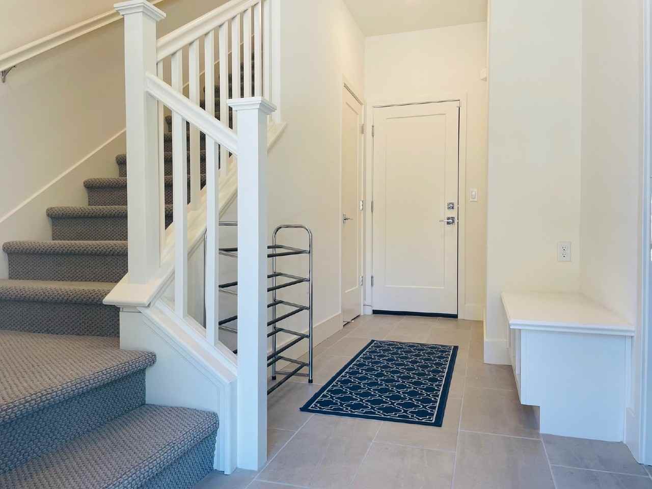 211 Plum Tree St - Photo 2 of 14