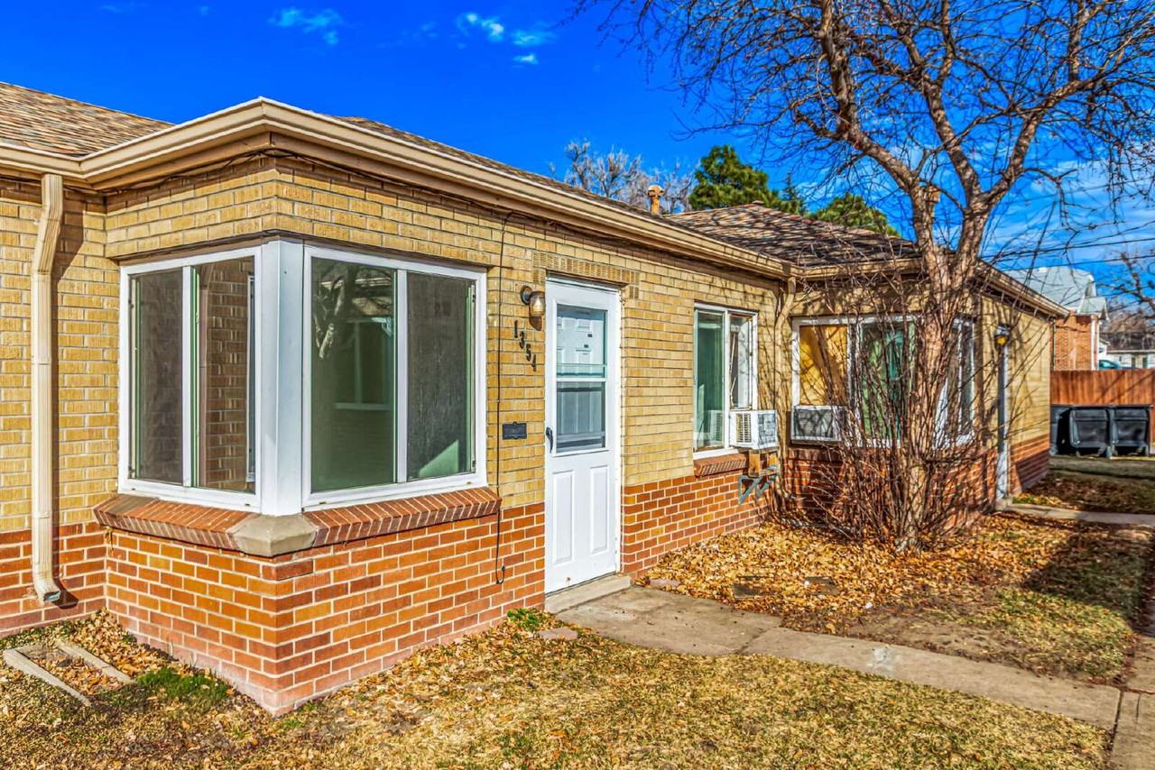 1354 S Grant St - Photo 3 of 20