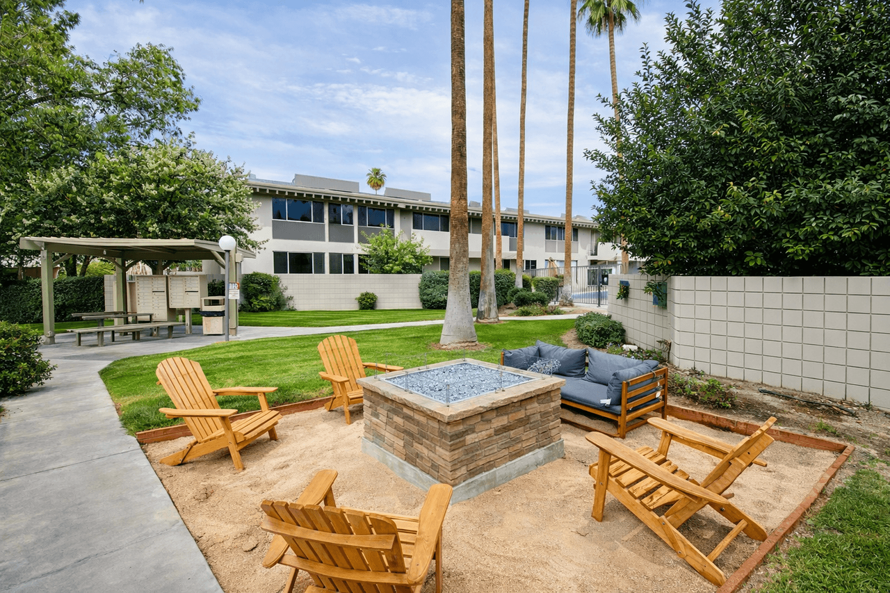 Tahquitz Court - Photo 2 of 16