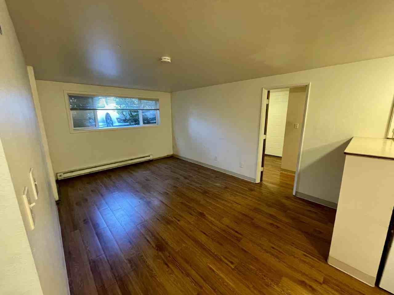 914 E 18th Ave Apt 2 - Photo 3 of 9