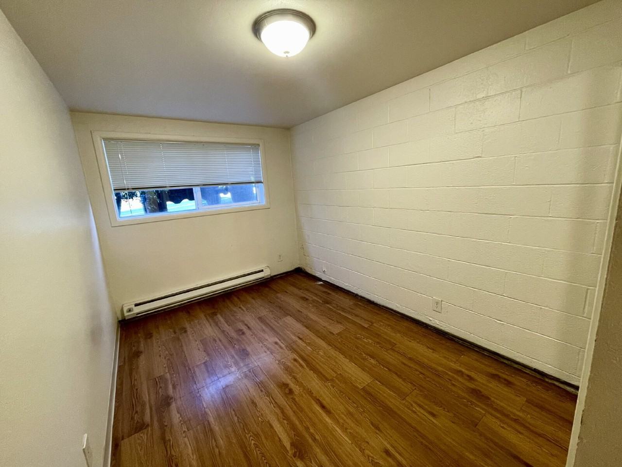 914 E 18th Ave Apt 2 - Photo 6 of 9