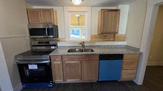 61 Chestnut St #B - Photo 1 of 1