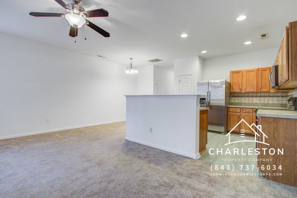 109 Woodward Rd - Photo 6 of 29