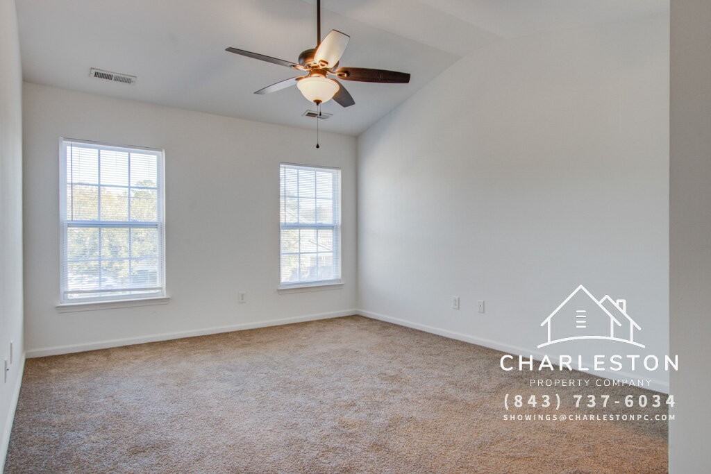 109 Woodward Rd - Photo 7 of 29