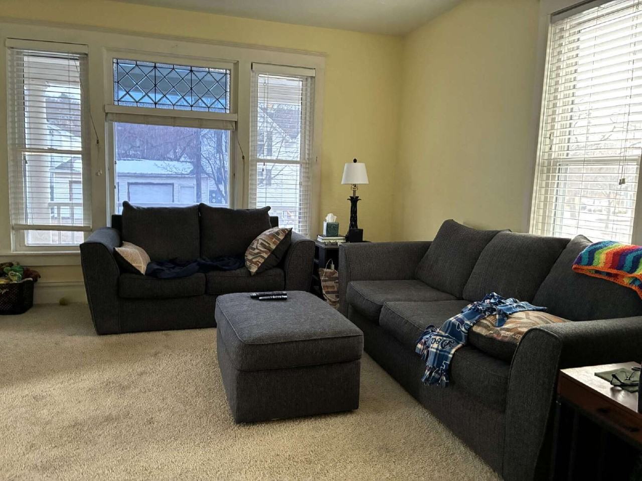 1006 Graham Ave - Photo 2 of 21