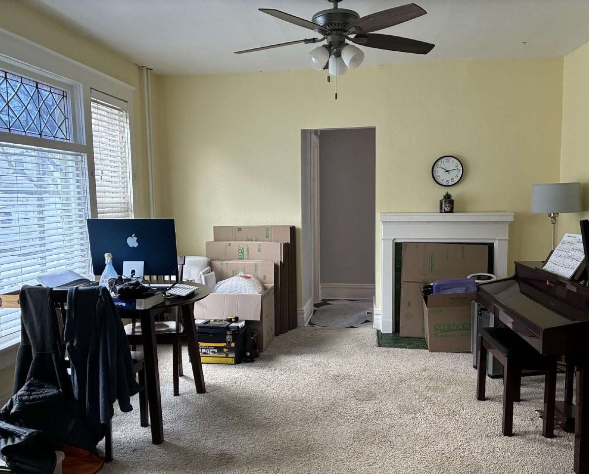 1006 Graham Ave - Photo 3 of 21