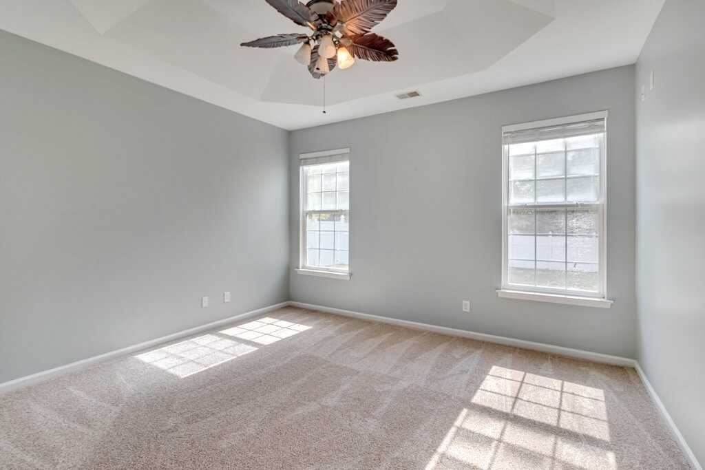 12 Old Bridge Dr - Photo 7 of 22