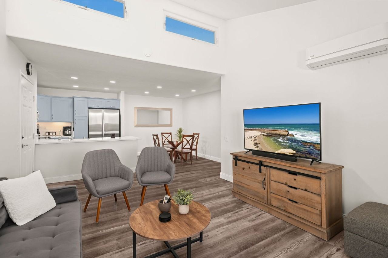 5252 Balboa Arms Dr #231 - Photo 2 of 48