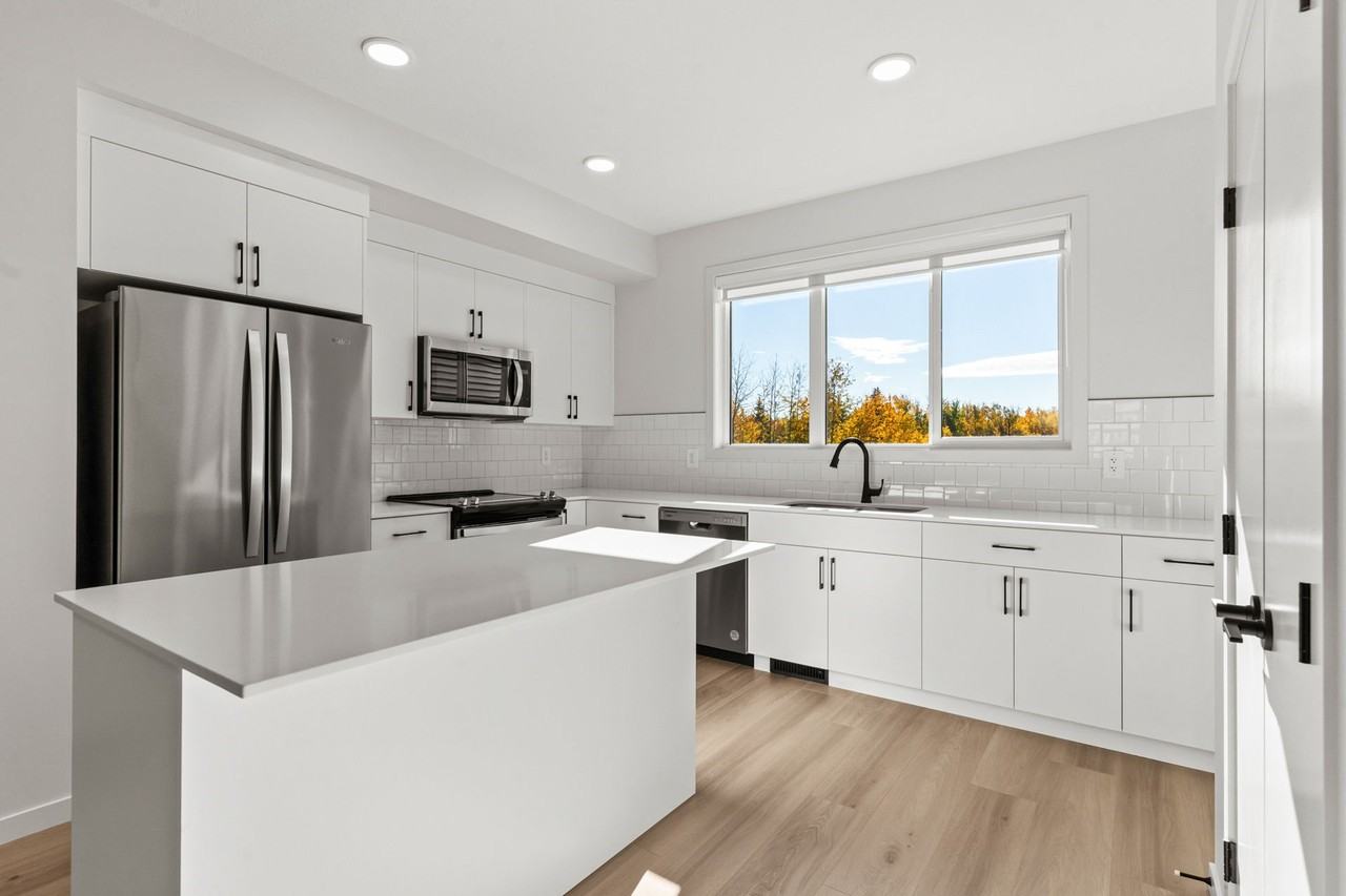 Westwind Drive 16 Plex - Photo 2 of 12