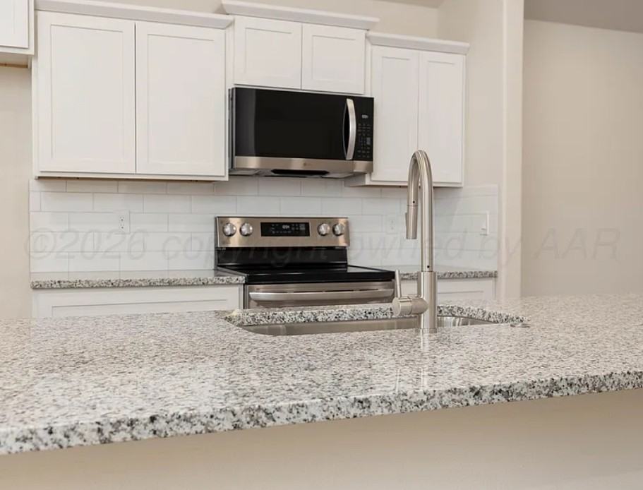 3102 Flycatcher Rd - Photo 3 of 10