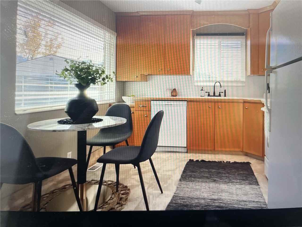 2118 E Browning Ave - Photo 5 of 19