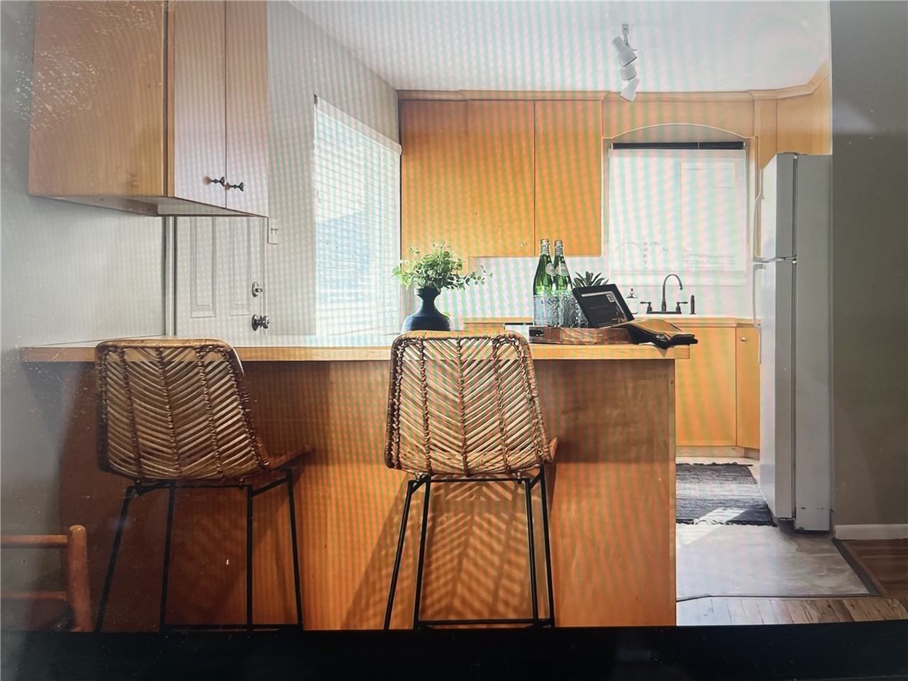 2118 E Browning Ave - Photo 7 of 19