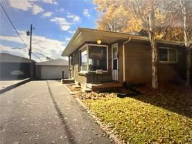 2118 E Browning Ave - Photo 1 of 1