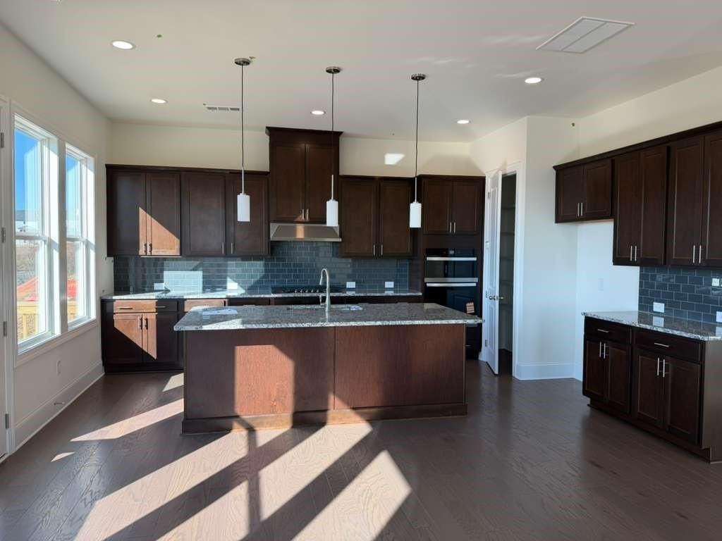 1122 Winding Branch Dr - Photo 3 of 36