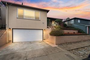 featured image of 22123 Main St