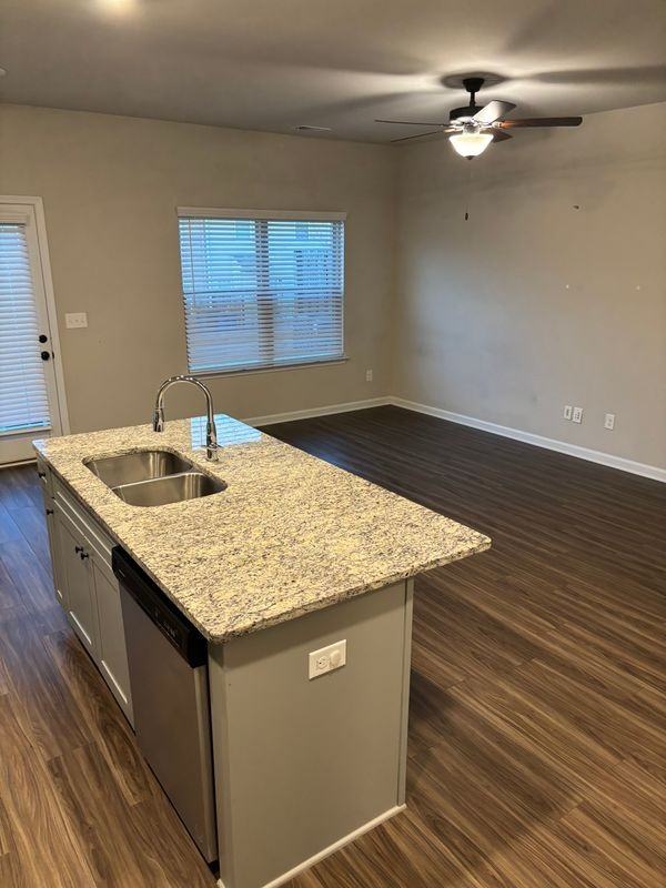 7107 Chara Ln Sw - Photo 6 of 10