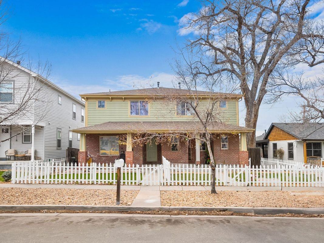 107 Cantril St - Photo 3 of 21