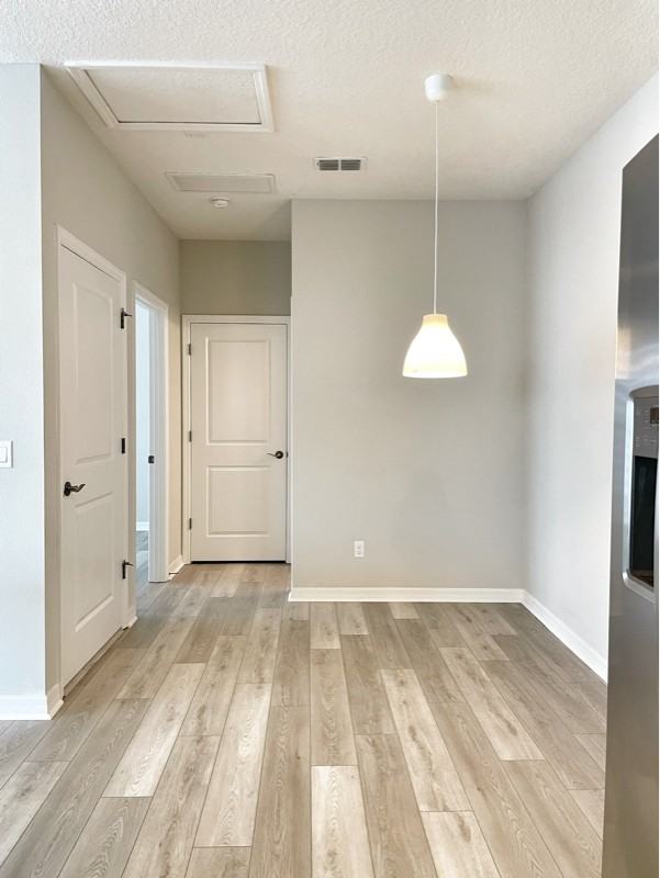 13718 Grunberg Ave - Photo 5 of 15