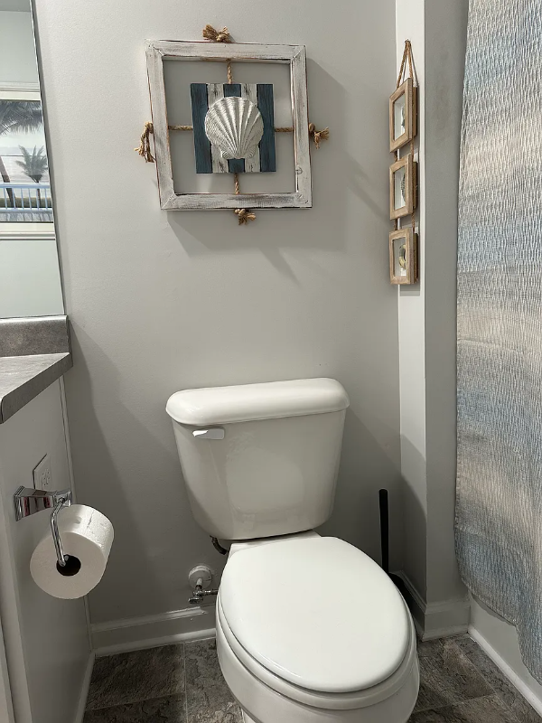 6189 Whitewater Dr - Photo 4 of 20