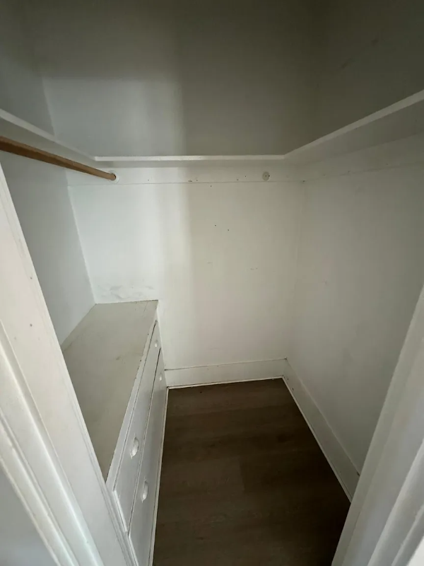 225 Se Vine Ln - Photo 3 of 12