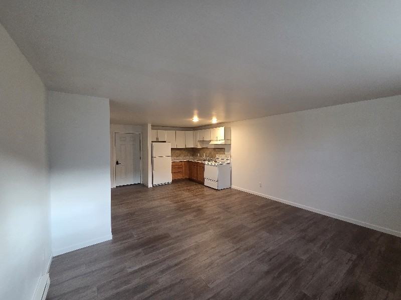 1312 E Wilson Ave #1 - Photo 4 of 12