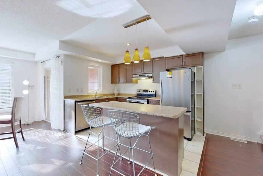 Blunden Road - Photo 3 of 9