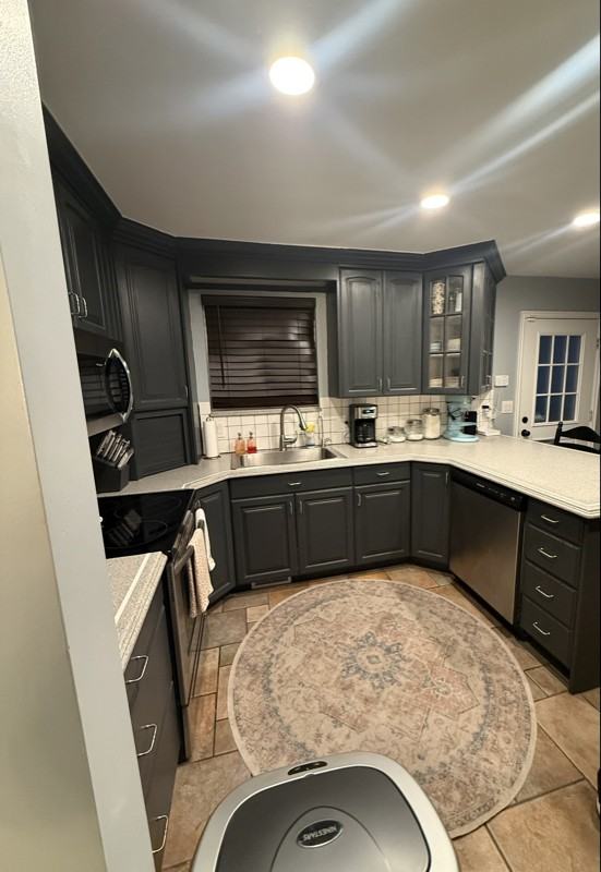 7598 Sw - Photo 3 of 5