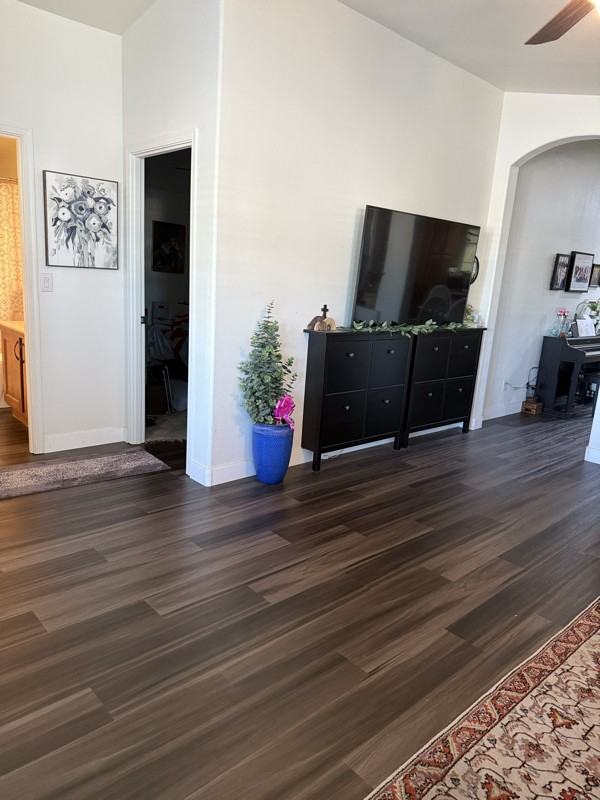 120 N Val Vista Dr #270 - Photo 3 of 12