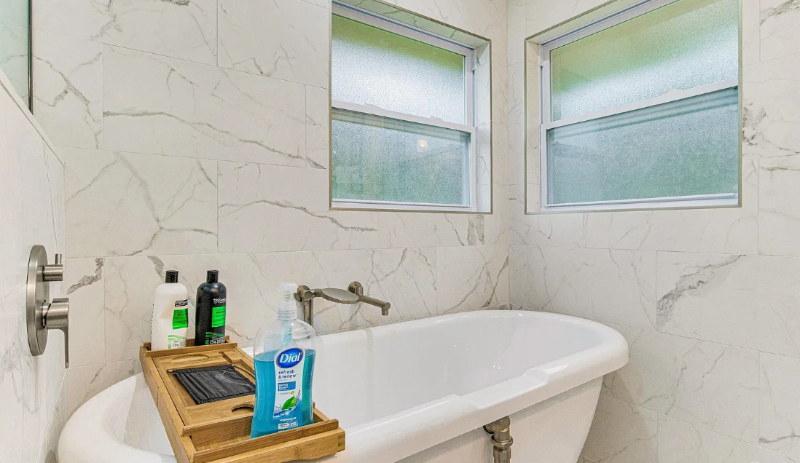 814 W Gonzalez St - Photo 5 of 13