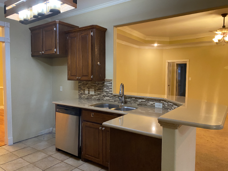 6707 Lawson Cir - Photo 6 of 20