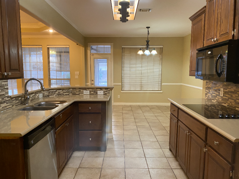 6707 Lawson Cir - Photo 7 of 20