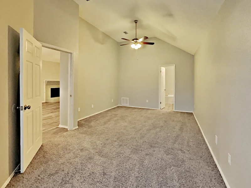 2408 Baretta Dr - Photo 7 of 14