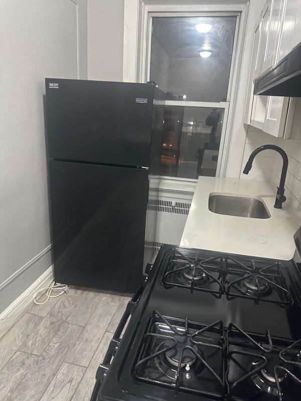 425 Cherry St - Photo 2 of 12