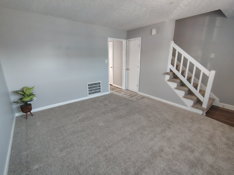 12 Duiguid Dr - Photo 2 of 8