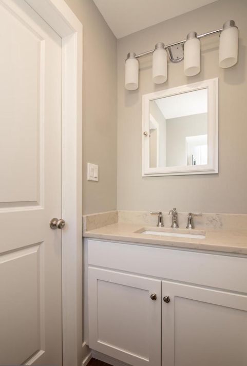 1513 S Woodstock St - Photo 7 of 15