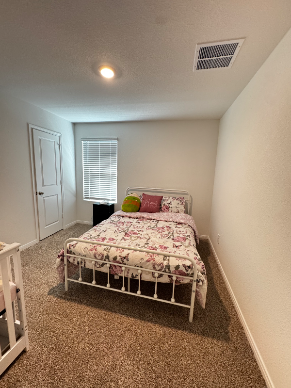 256 Las Lomas Dr - Photo 5 of 18