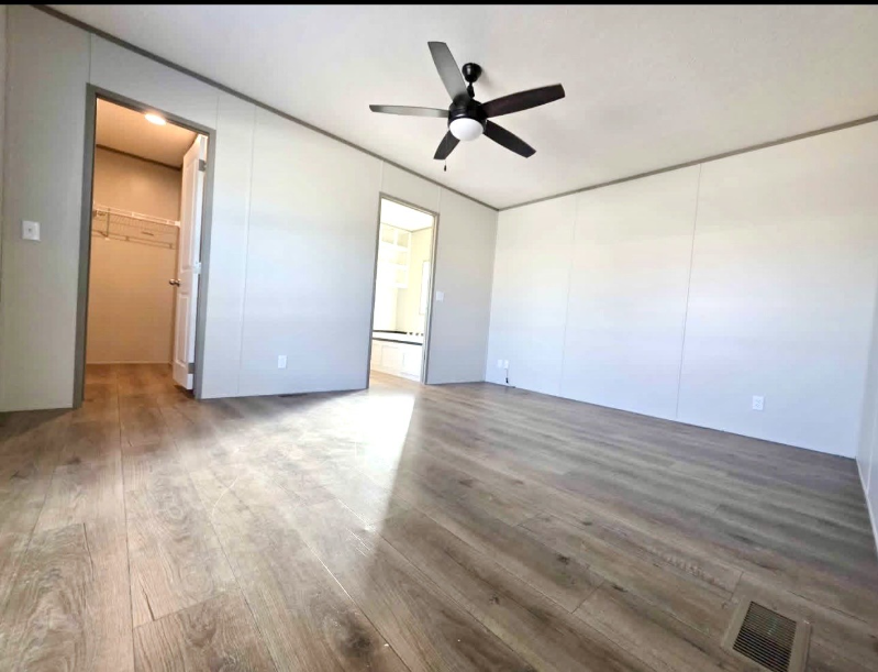 315 Owens St - Photo 2 of 6