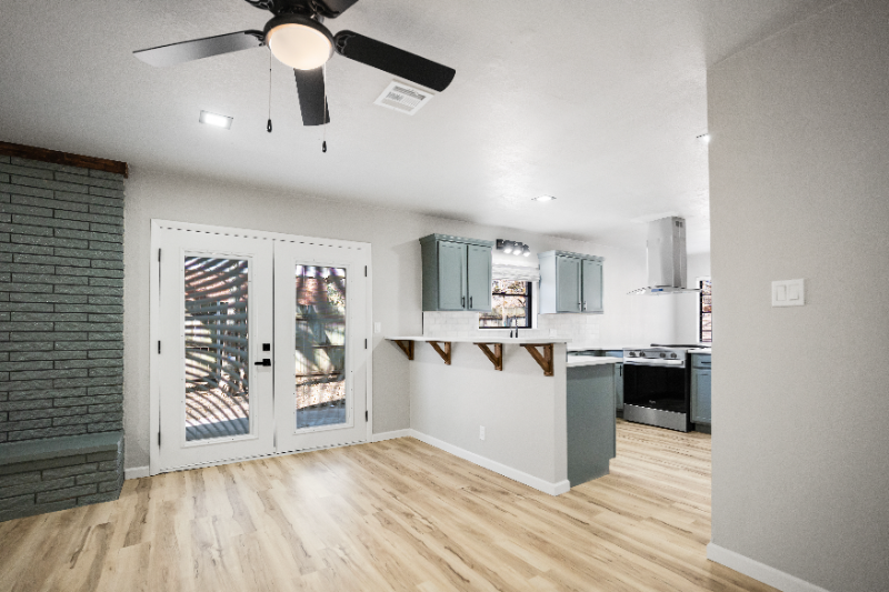 2620 Acacia Ct - Photo 7 of 20