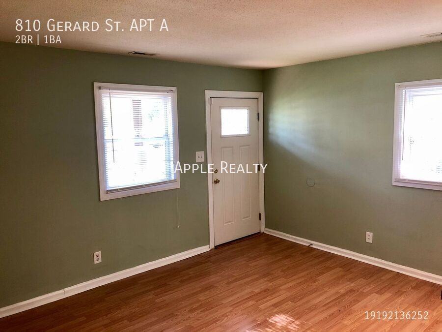 810 Gerard St Apt A - Photo 2 of 10