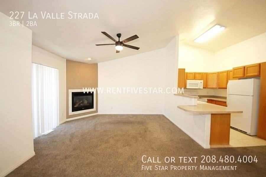 227 La Valle Strada - Photo 2 of 12