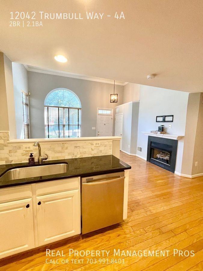 12042 Trumbull Way #4A - Photo 6 of 34