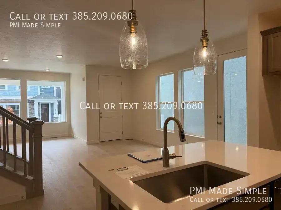 4817 W Pocosin Ct - Photo 3 of 36