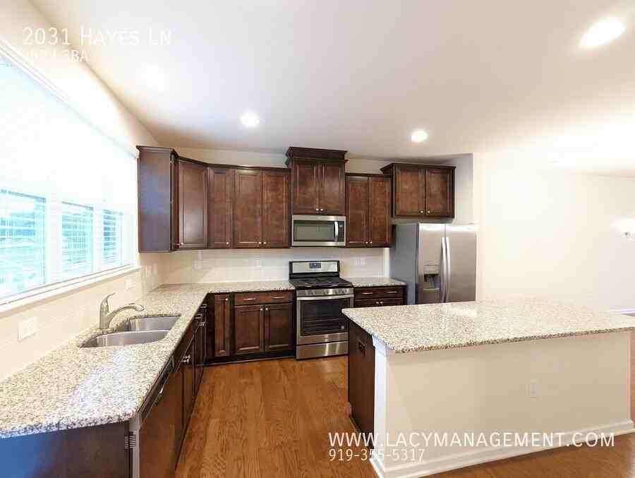 2031 Hayes Ln #1 - Photo 4 of 22